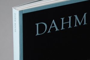 10Dahm-house-art-magazine-44323